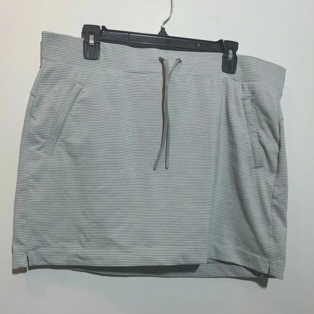 Athleta Stripe Modern Metro Skirt - Picture 2 of 6